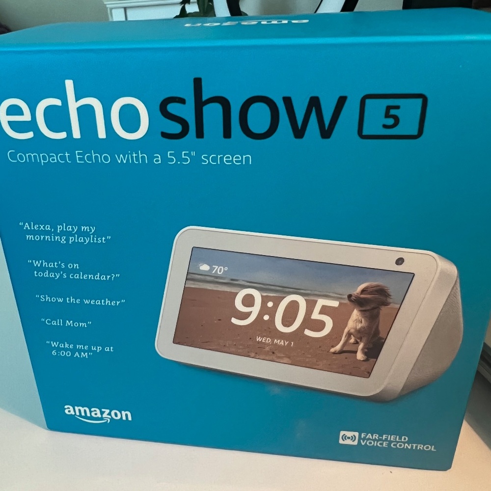 NEW Amazon Echo Show 5 with 5.5" screen